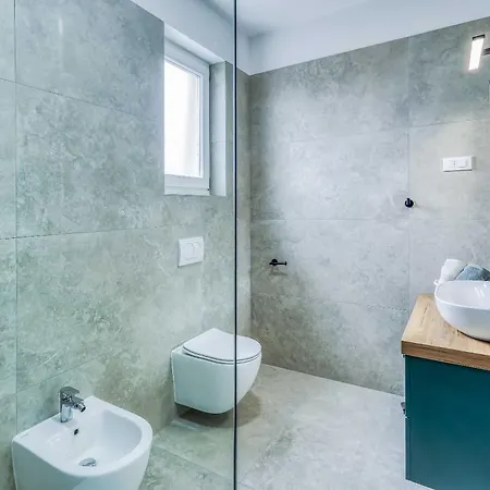 Manuela Villa Porat (Krk)